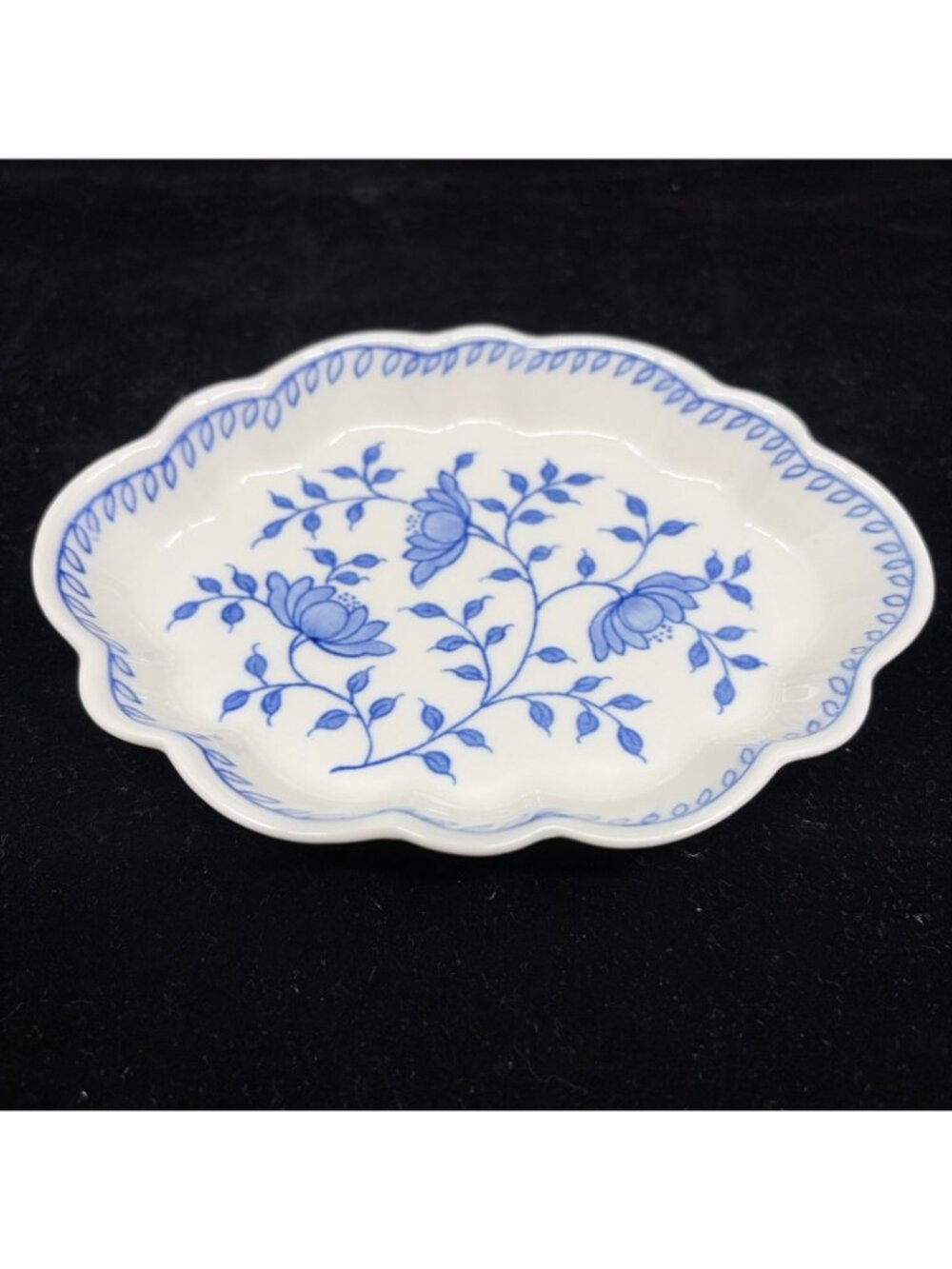 Colonial Williamsburg Andrea by Sadek Blue in Bloom Decorative Dishes Set 2 Vtg - Picture 8 of 14